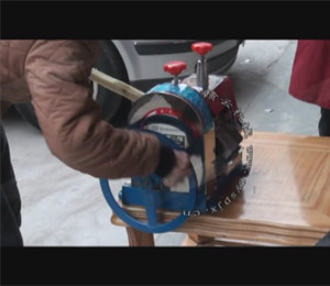 �֓uե֭�C(j��)-ե����֭